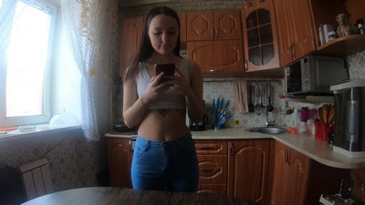 Мстительное видео: экс-девушка пришла на кухню.